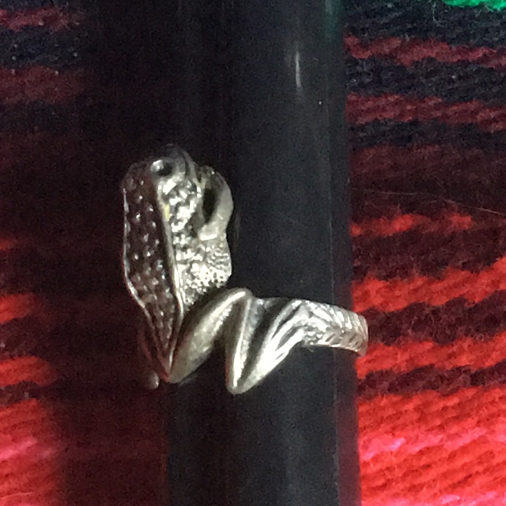 Sterling silver tree frog ring - Picture 4 of 11